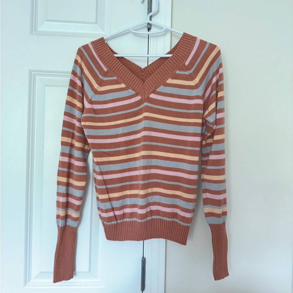 V-neck Sweater